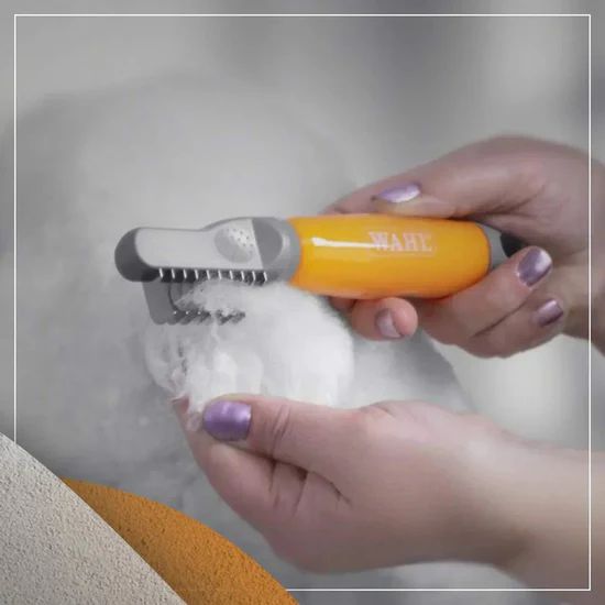 Wahl Soft Grip Dematter For Cats & Dogs 4 Wahl Soft Grip Dematter For Cats & Dogs - Image 4